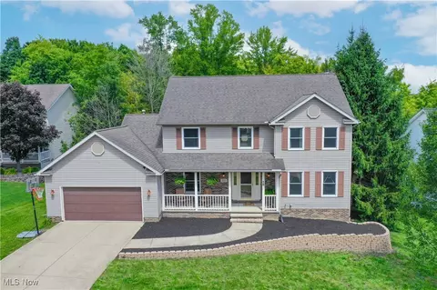 415 Chardon Ave, Chardon, OH 44024