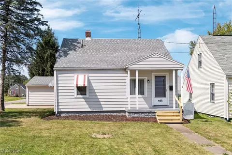 331 28th St SW, Canton, OH 44706