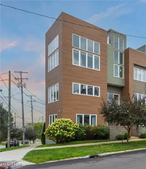 5326 Herman Ave, Cleveland, OH 44102