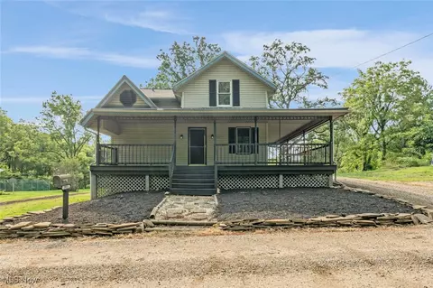 3931 Hiram Rd NW, Canton, OH 44718