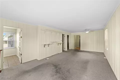 Living - 1007 Westwood Dr, Willoughby, OH 44094 photo 1 of 3