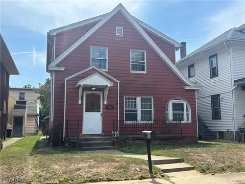510 Forest Ave, Zanesville, OH 43701