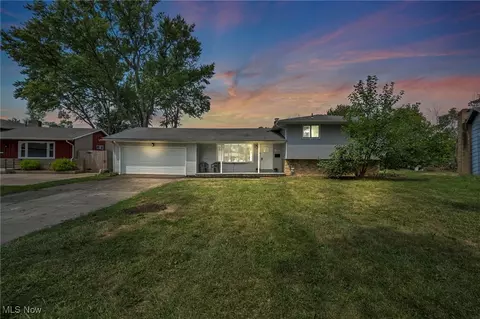4310 Carr Pl, Lorain, OH 44053