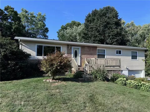 1719 Beryl Rd, Akron, OH 44312