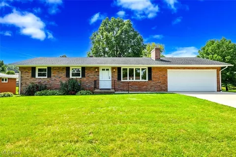 7226 Knight St NW, Massillon, OH 44646