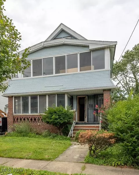 3290 E 143rd St, Cleveland, OH 44120