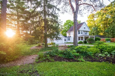 205 Hollywood St, Oberlin, OH 44074