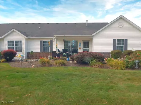 9217 Hickory Ridge Dr, Streetsboro, OH 44241