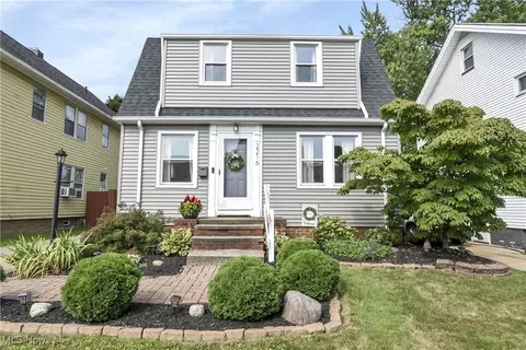 2216 Wascana Ave, Lakewood, OH 44107