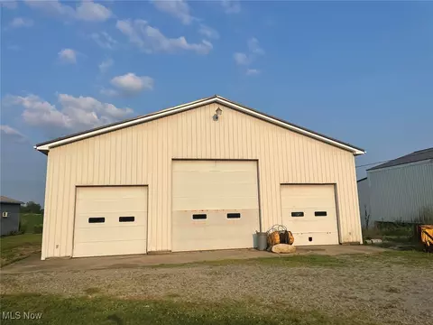 Durst Drive, Warren, OH 44483 photo 4
