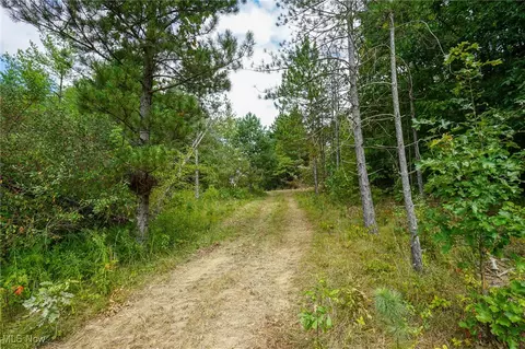 Rider Rd, Roseville, OH 43777