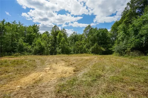 Rider Rd, Roseville, OH 43777