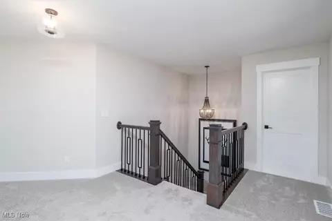 Entry Way - 200 Eagle Point Dr, Lyndhurst, OH 44124 photo 5 of 6