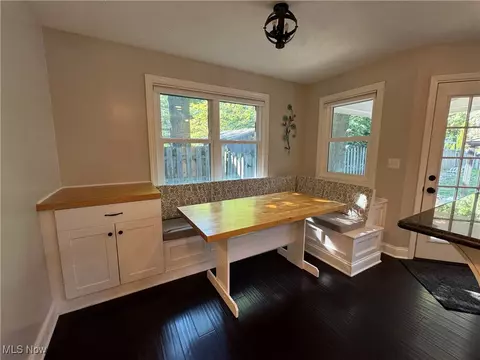 38475 Crossbrook Ave, Willoughby, OH 44094 photo 11