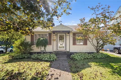 1281 Plymouth St NW, Massillon, OH 44646