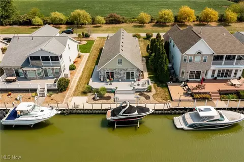 2176 Sauger Dr, Lakeside Marblehead, OH 43440