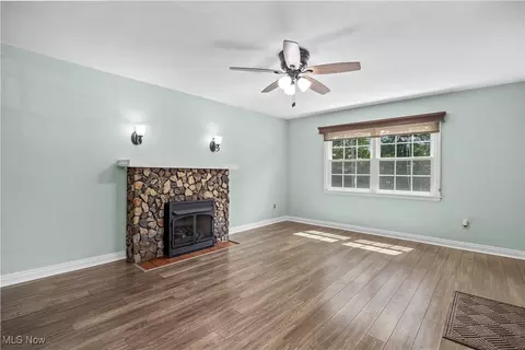 1857 E 36th St, Lorain, OH 44055 photo 7