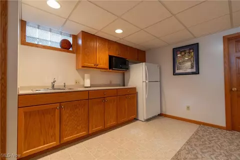 3424 Cornwall Dr NW, Canton, OH 44708 photo 24