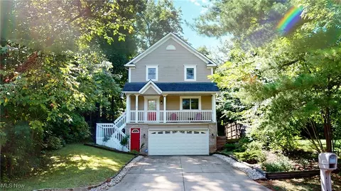 180 Rosewood Ave, Northfield, OH 44067