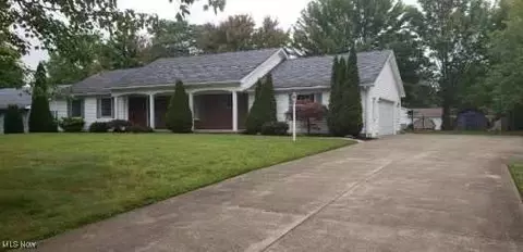 333 Beverly Dr, Jefferson, OH 44047