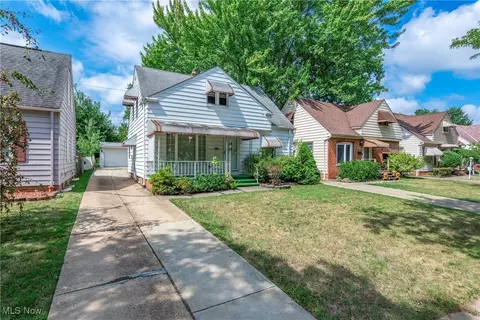 5624 E 141st St, Maple Heights, OH 44137