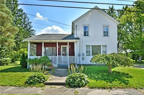 15843 W Akron Canfield Rd, Berlin Center, OH 44401