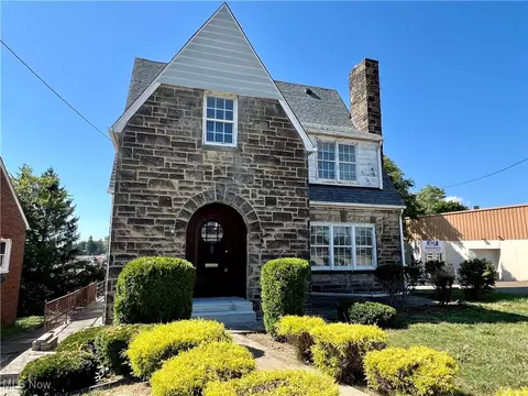 2618 Sunset Blvd, Steubenville, OH 43952