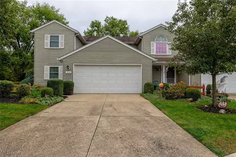 10549 Leawood Oval, Strongsville, OH 44136