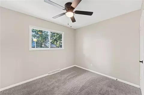 Bedroom - 77 High St, Elyria, OH 44035 photo 4 of 4