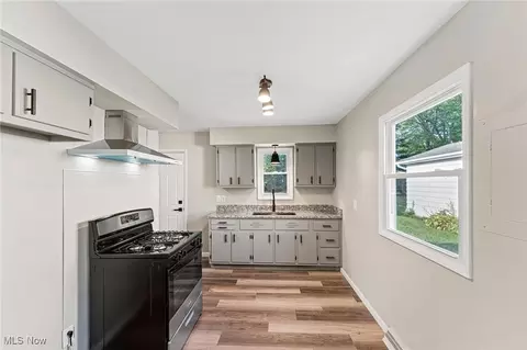 Kitchen - 77 High St, Elyria, OH 44035 photo 1 of 3