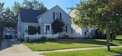 1204 Argonne Rd, South Euclid, OH 44121