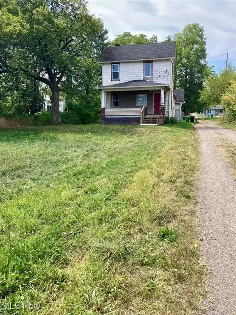 535 S Freedom Ave, Alliance, OH 44601