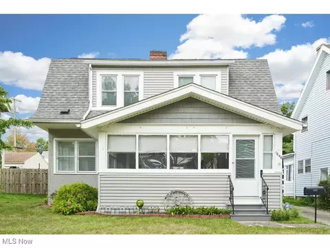 1646 Glenmount Ave, Akron, OH 44301
