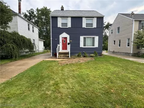218 Johnson Ave, Cuyahoga Falls, OH 44221