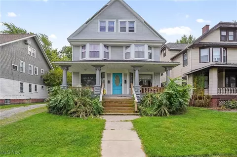 1271 W 106th St, Cleveland, OH 44102