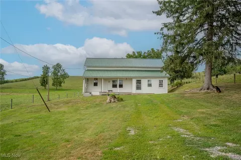 10630 Dueber Ave SW, East Sparta, OH 44626