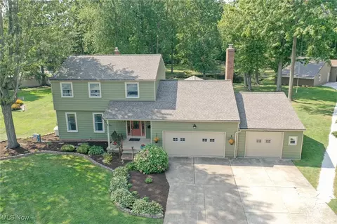 4496 Brighton Rd, Mentor, OH 44060