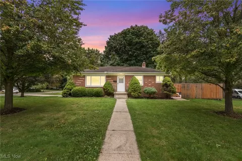 1054 Elno Ave, Kent, OH 44240
