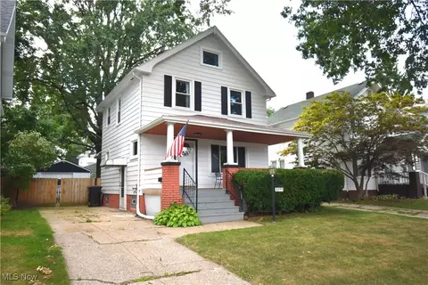 3394 W 129th St, Cleveland, OH 44111