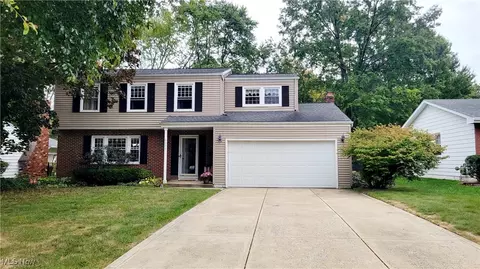 6329 Christman Dr, North Olmsted, OH 44070