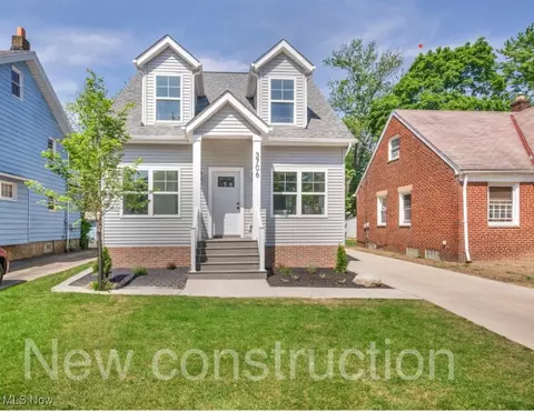 3706 Sudbury Rd, Shaker Heights, OH 44120