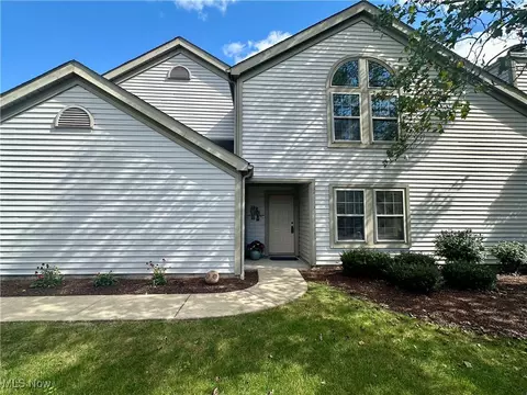 325 S Linden Ct, Warren, OH 44484