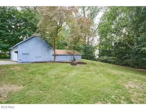 Exterior - 7334 Cadle Ave, Mentor, OH 44060 photo 4 of 5