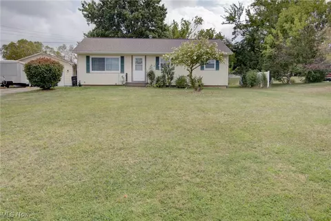 4240 Oxford Dr, Brunswick, OH 44212