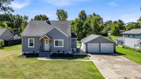 20813 Albion Rd, Strongsville, OH 44149