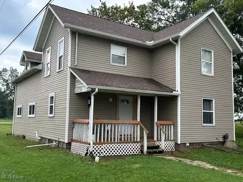 48 N Firestone Rd, Wooster, OH 44691