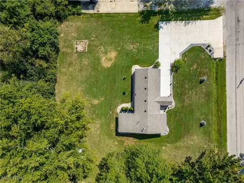 View/Area - 41882 Blanche Ave, Elyria, OH 44035 photo 1 of 2