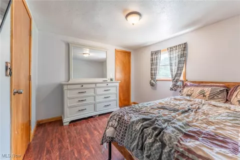 Bedroom - 41882 Blanche Ave, Elyria, OH 44035 photo 5 of 5