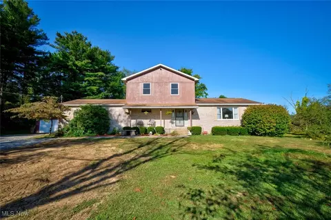 10880 Basinger Rd, North Lima, OH 44452