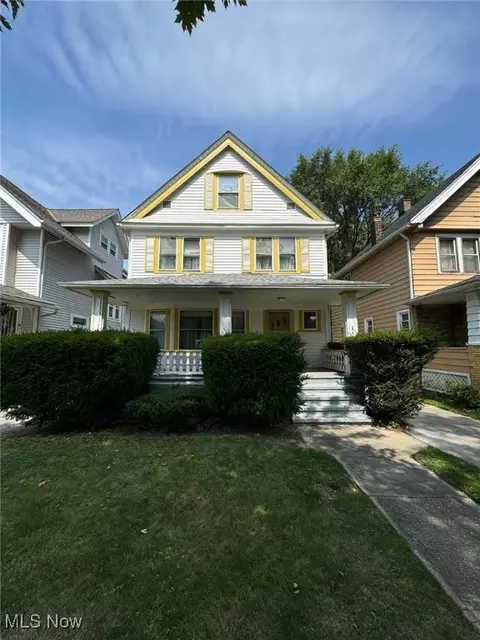 9409 Kempton Ave, Cleveland, OH 44108